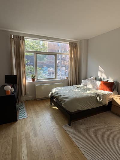 Huge Apartment - 2B2B - Bushwick Main Photo