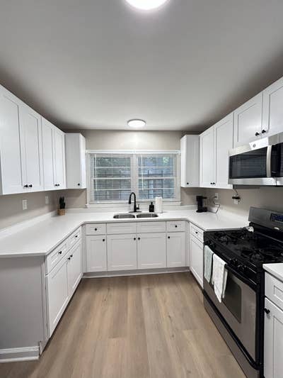   Newly Updated Rooms Available in Ashview Heights Main Photo