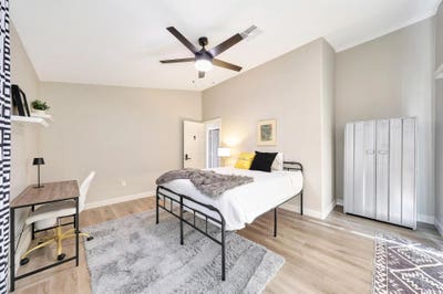 Cozy Peoria Retreat_Near Stadium & Westgate Main Photo
