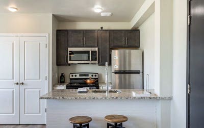 ACT NOW_Modern Loft_Style Apartment | Parking Inc Main Photo