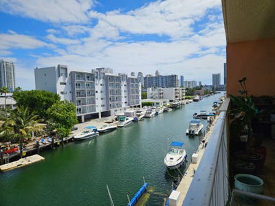 Water Views_ Bed Condo in N. Miami Beach_$1900 Main Photo