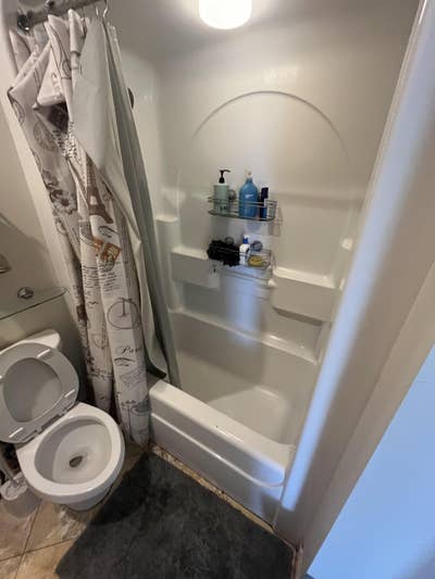 1 Bed room available in a 2 bed 1 bath  Main Photo