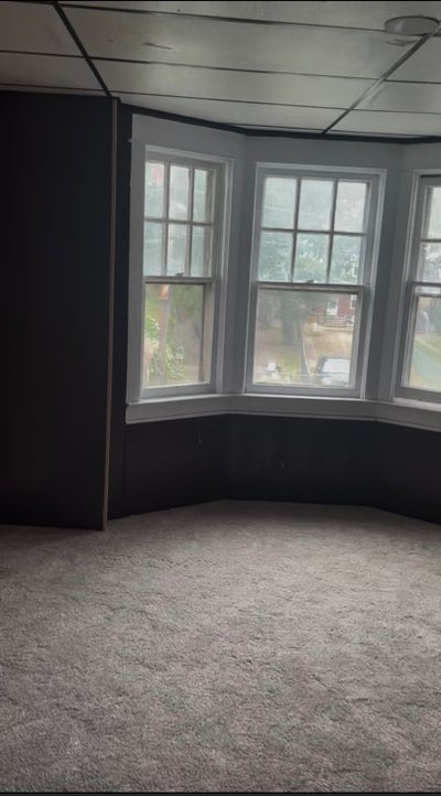 Multiple rooms for rent Main Photo