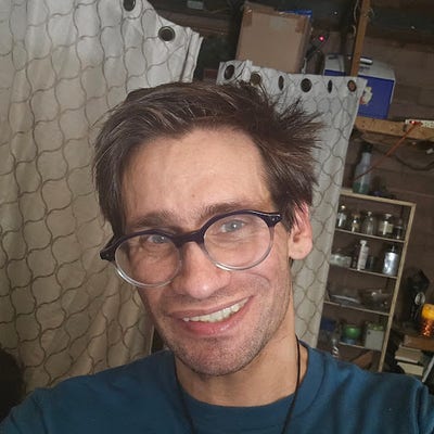 Room wanted in Modesto, CA Main Photo