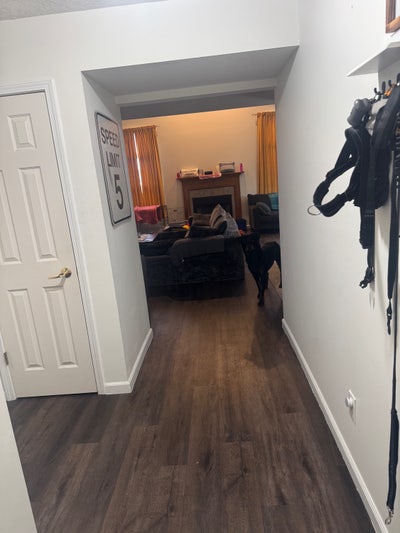 1800 sq ft house mate  Main Photo