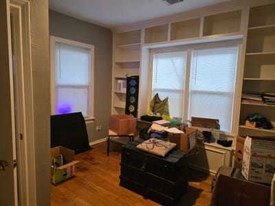 Need roommate for extra room Main Photo