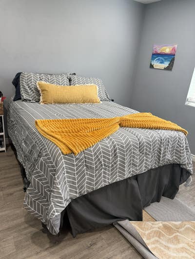 Room for Rent Main Photo