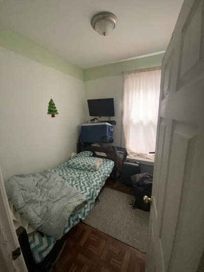 Room Fo Rent/ HabitaciÓN Para La Renta Queens Ny  Main Photo