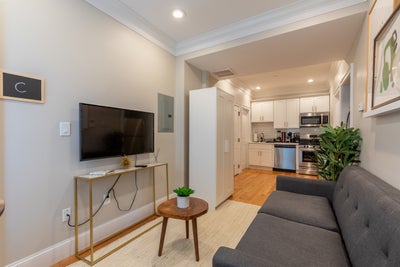 3 bed in North End on a flexible lease Main Photo