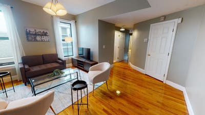 4 bed in Allston on a flexible lease Main Photo