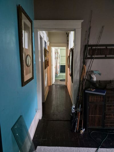 Large room quiet house 3 bed Main Photo
