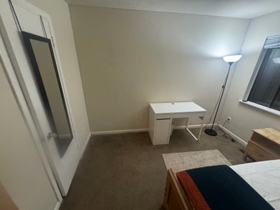 Furnished room for rent  Main Photo