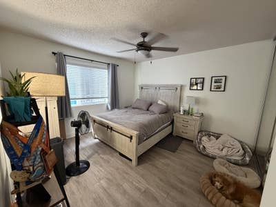 3 bedroom 2 bath apartment Main Photo