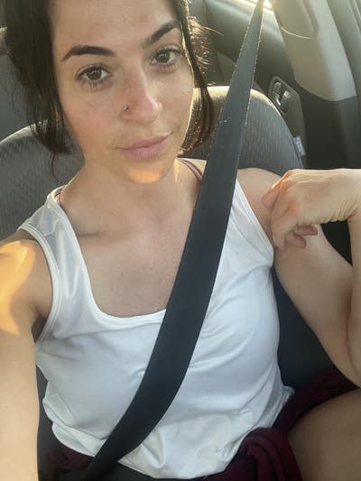 Responsible woman looking for Los Angeles room Main Photo