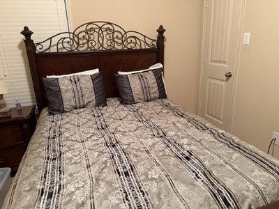 Room For Rent Main Photo