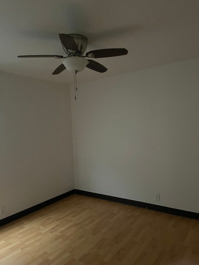 $1,100 Summer Sublet June & July- Bright Room Main Photo