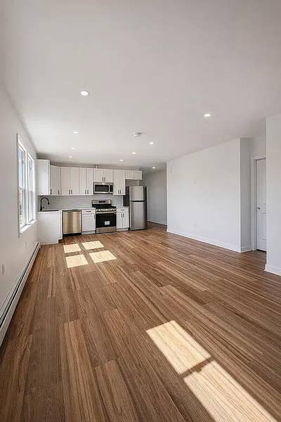 Stunning Newly Renovated 3BR/2BA in Prime Woodside Main Photo