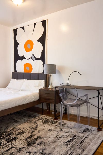 Spacious Room in BedStuy for a Girl Main Photo