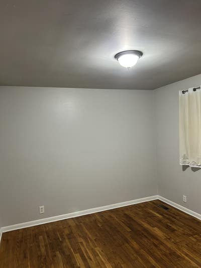 Immediate Move-In: Unfurnished Bedroom Available Main Photo