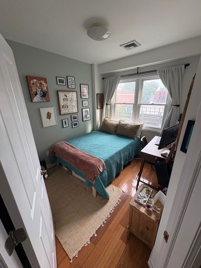 Large, Open 2BR Park Slope Main Photo