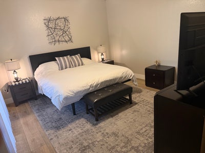 Large 1500 sf N Scottsdale Condo Main Photo
