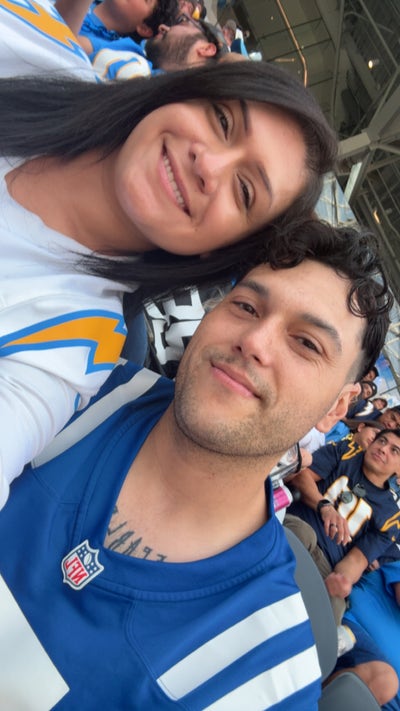 Reliable male looking for Costa Mesa room now Main Photo