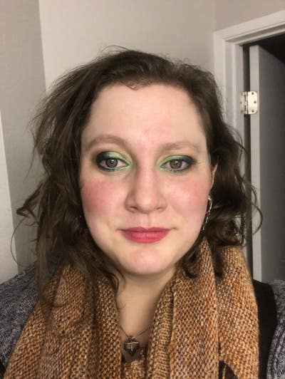 Room wanted in Everett, WA Main Photo