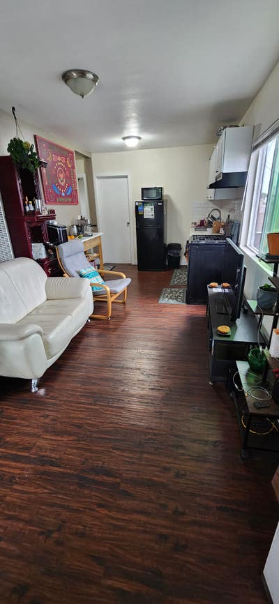 2 rooms available near csulb Main Photo