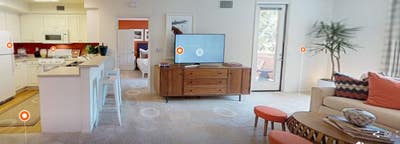 Master Bed and Private Bath Main Photo