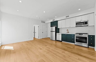 Room in Weho/Beverly Hills with En-Suite Bath Main Photo