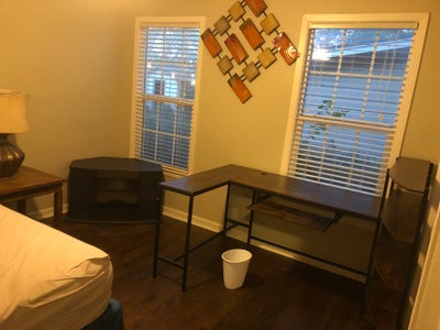 Looking for peaceful laid back person  Main Photo