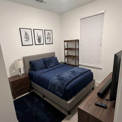 Beautiful Home with room for rent! Main Photo