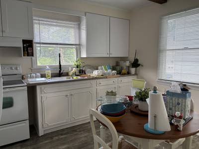 Room for rent in The Cove! Main Photo