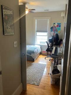 Subletting Room June-August (Option to Renew Sep) Main Photo