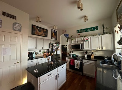 Female roommate wanted ASAP Main Photo