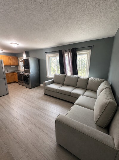 2 bedrooms available near usc - 1000 Main Photo
