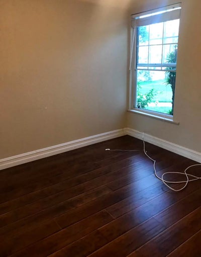 Nice Room For Rent For Female (Santa Ana) Main Photo