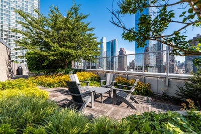 Hudson Yards Private Room for Rent $1900 Main Photo