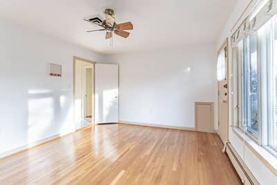 Room for Rent in Alexandria with Private Entrance  Main Photo
