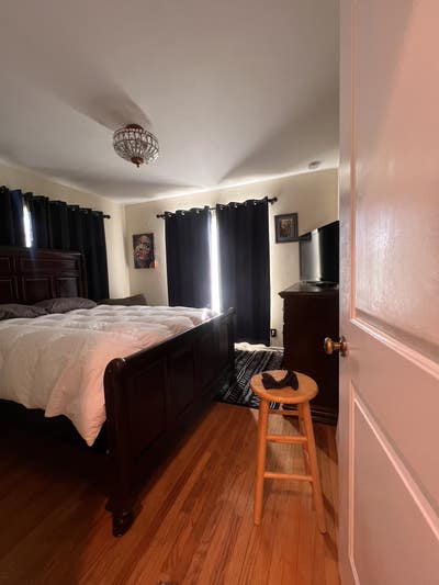 Private Room for Rent Winnetka, California Main Photo