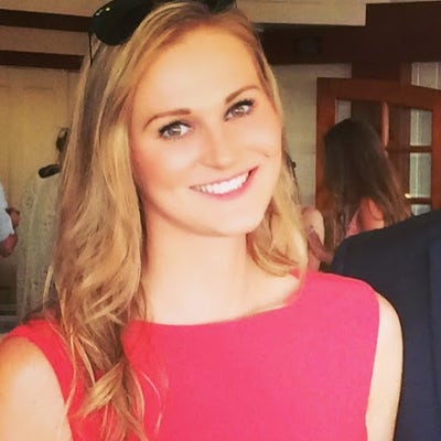38 year old woman looking for Santa Monica room Main Photo