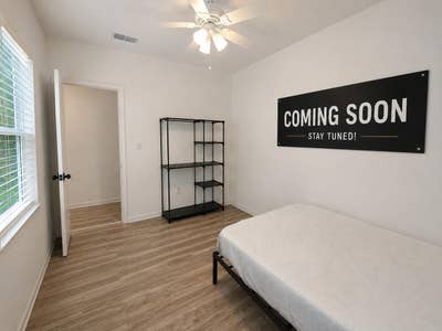  SUPER HOST • Modern Tampa home Near Ybor City, 2  Main Photo