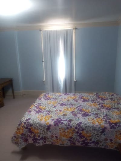 Master Bedroom for rent Main Photo