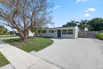  5 Minutes from FAUThe Gardens Mall & I95 $mth Ut Main Photo