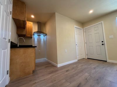 Studio for rent $1,month Main Photo