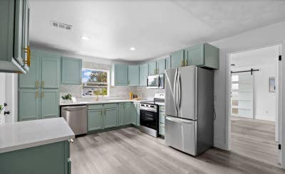 Cozy 1 Bed Bath Furnished Room for Rent in Melbou Main Photo