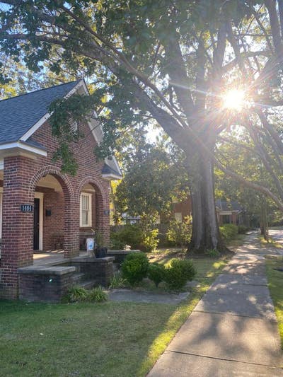 $1400 1 BedBath Duplex Near Downtown ColumbiaSC  Main Photo