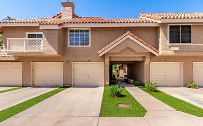 Visit this quaint condo located in the stunning Be Main Photo