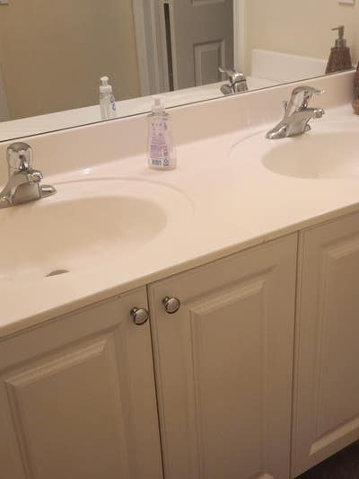 Furnish Room for rent Main Photo
