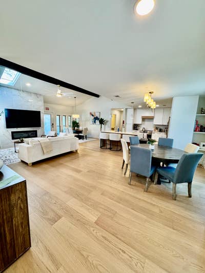 Anderson Mill HomeModern Furnished CoLiving for Wo Main Photo